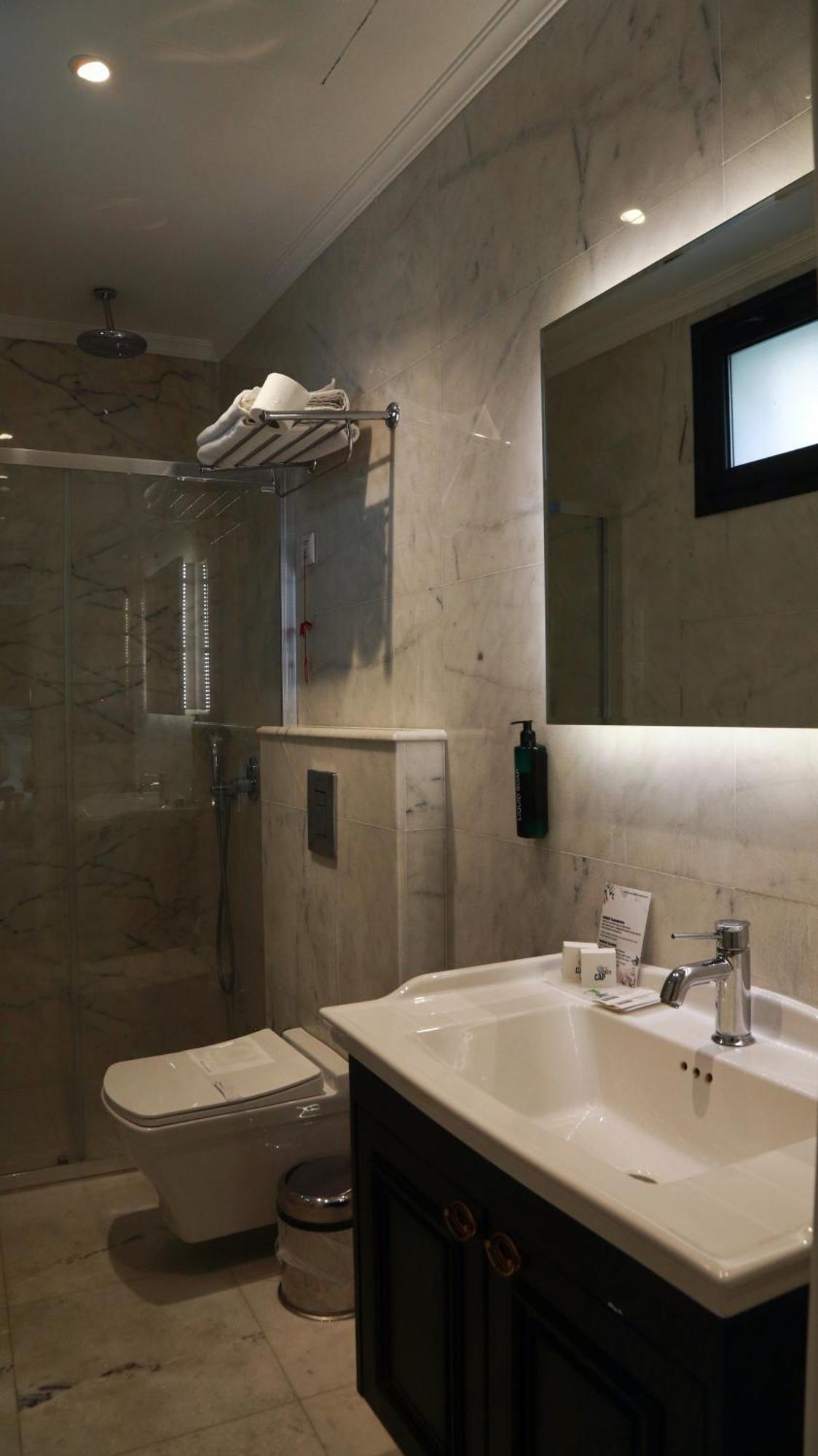 Dbd Hotel Bayrakli Izmir Exterior photo